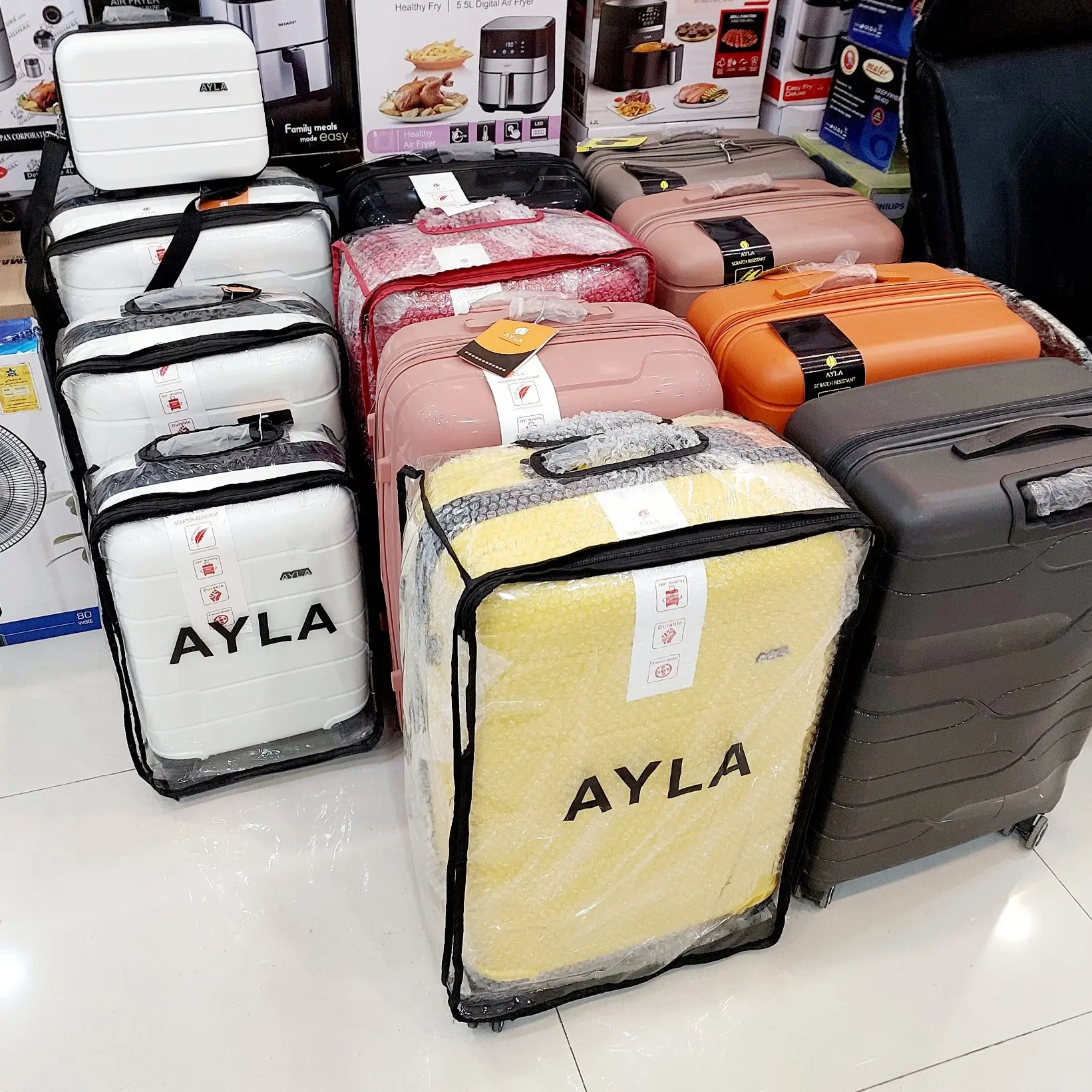 چمدان برند آیلا ست 4 تکه مدل Exo