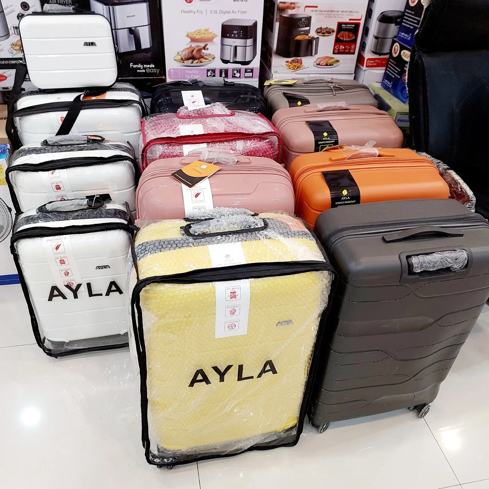 چمدان برند آیلا ست 4 تکه مدل Exo