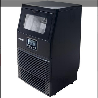یخساز اتوماتیک 30 کیلویی جیپاس مدل GIM63061